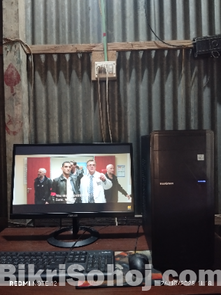 Desktop and Monitor বিক্রি হবে